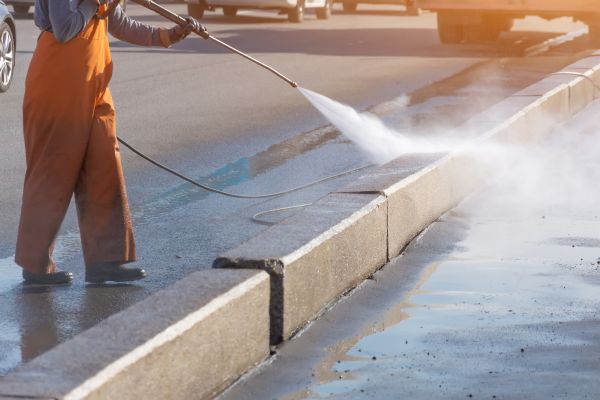 Commercial Concrete Cleaning in Manassas