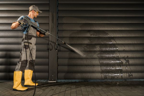 Garage Power Washing in Manassas