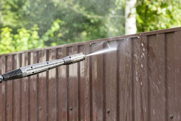 Cost of Vinyl Fence Cleaning in Manassas