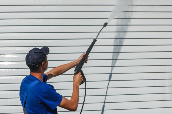 Cost of Exterior Building Cleaning in Manassas