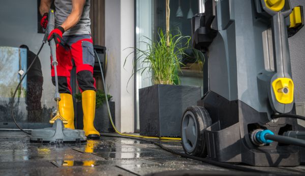 Commercial Pressure Cleaning in Manassas