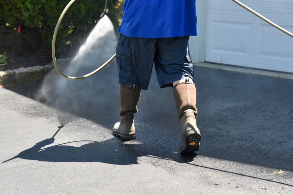 Asphalt Driveway Cleaning in Manassas