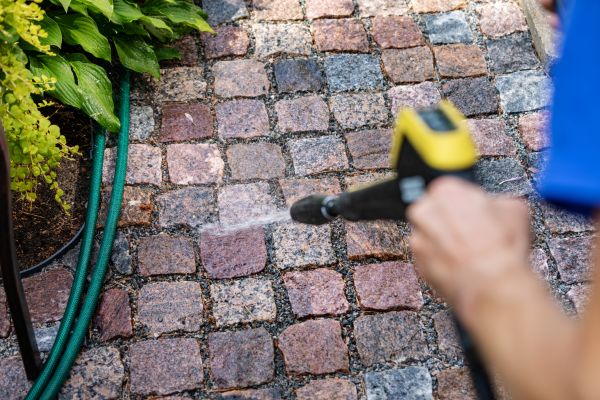 Cost of Paver Sidewalk Cleaning in Manassas